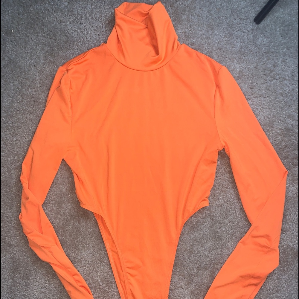 Long sleeve bodysuit